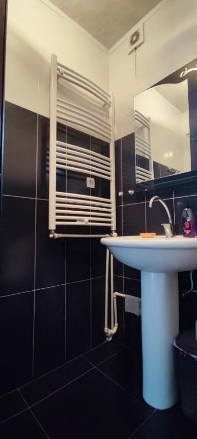 Guest House Lela Rezo Казбеги Екстериор снимка