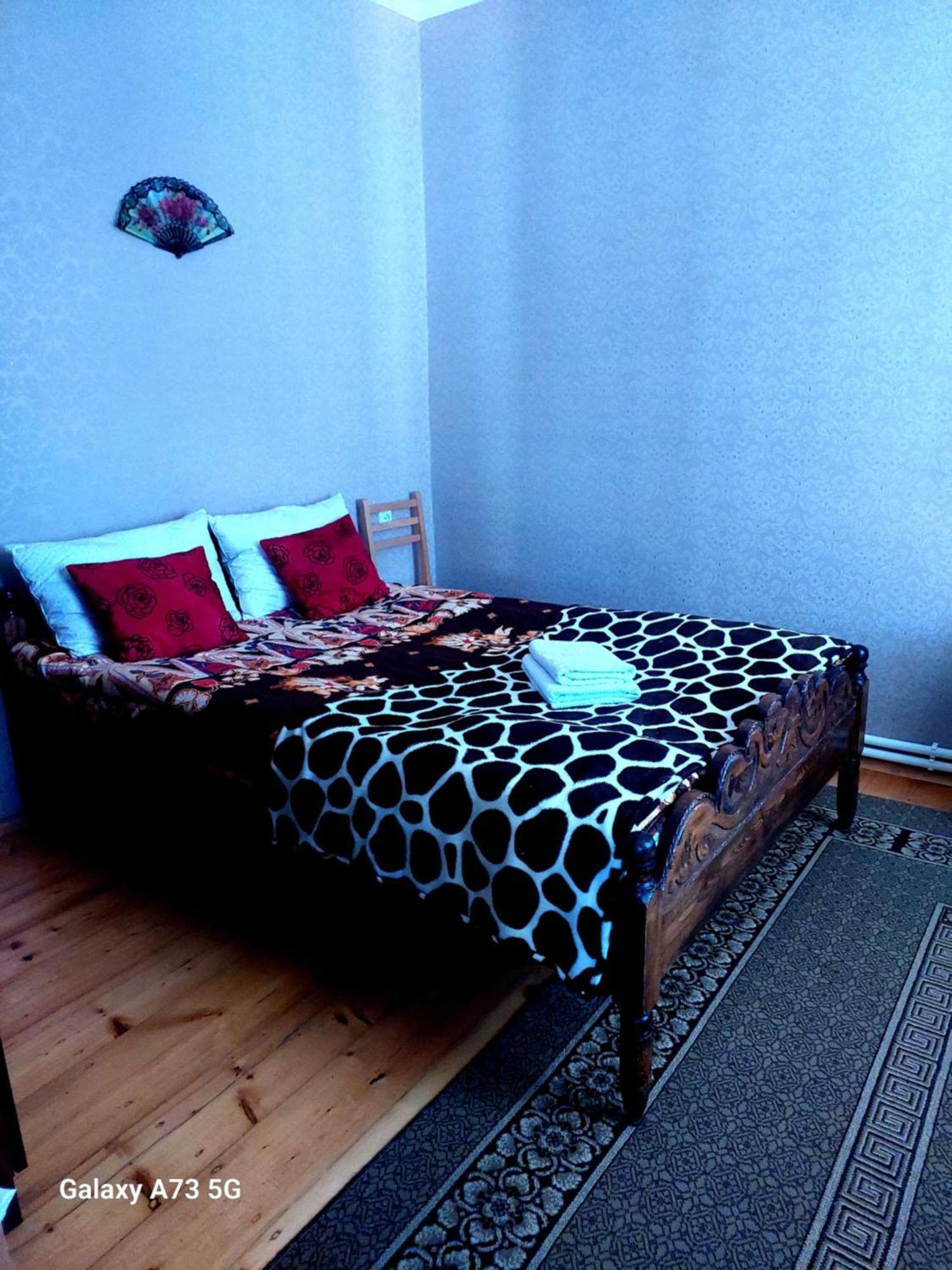 Guest House Lela Rezo Казбеги Екстериор снимка
