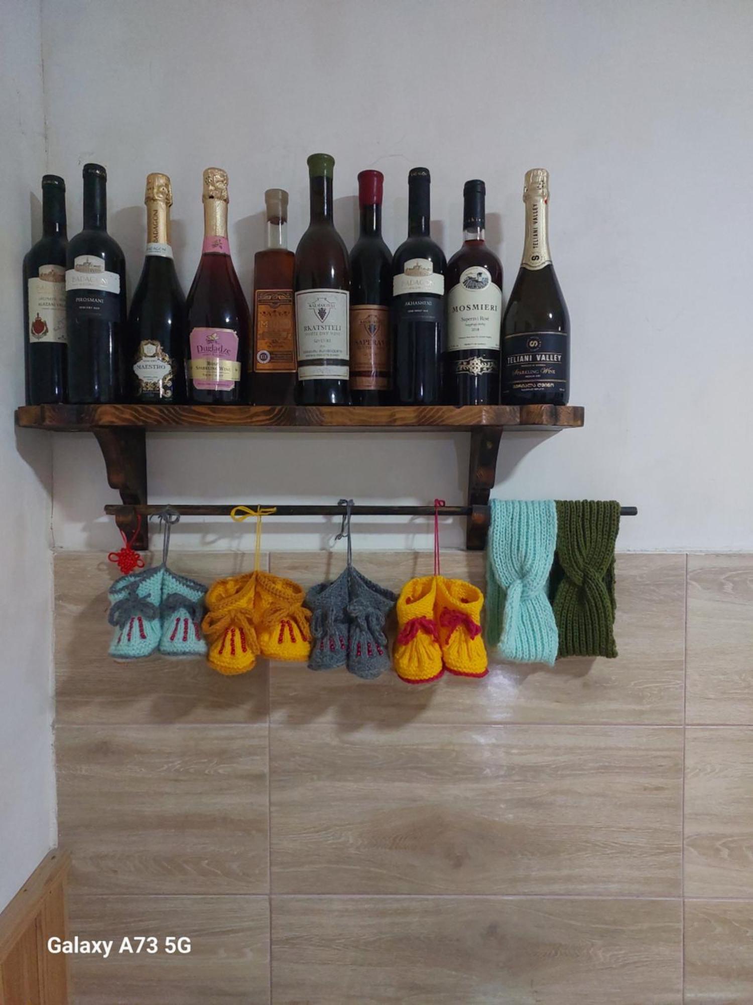 Guest House Lela Rezo Казбеги Екстериор снимка