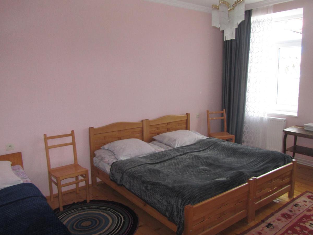 Guest House Lela Rezo Казбеги Екстериор снимка