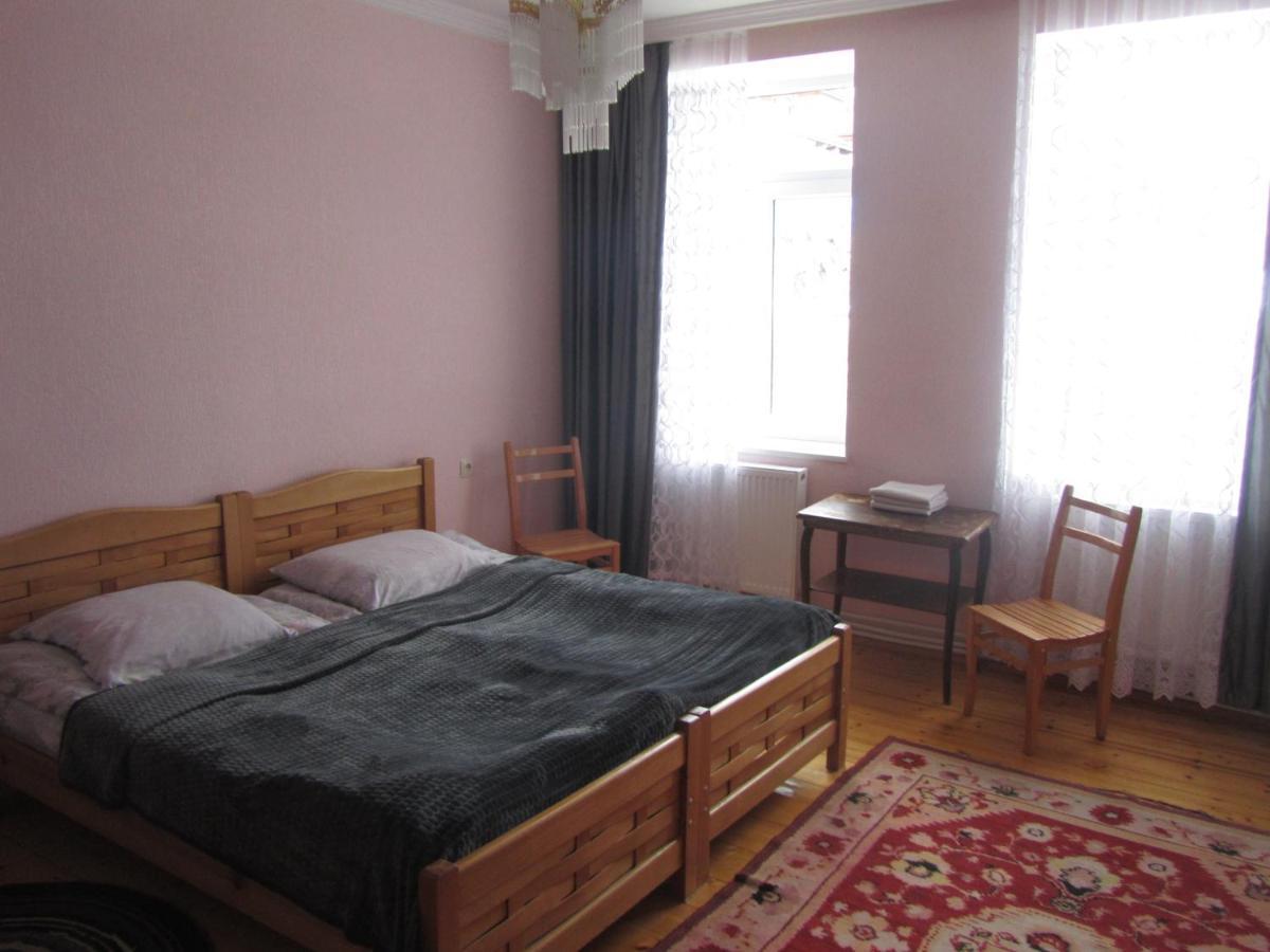 Guest House Lela Rezo Казбеги Екстериор снимка